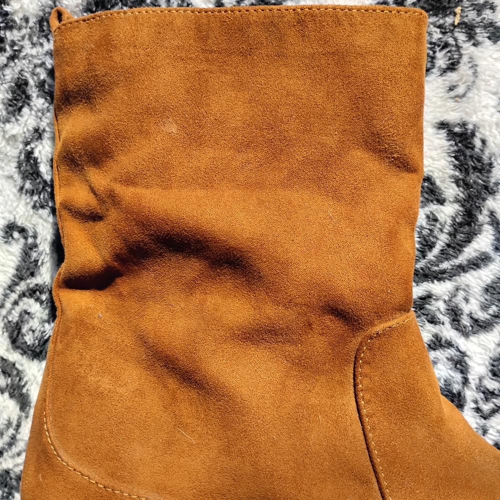 Joe boxer Women's Vintage Tan Suede Ankle Boots, Excellent Condition Sz 7 - Picture 5 of 16